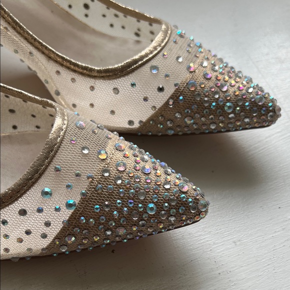 De Blossom Collection Gold Rhinestone Heels - Picture 3 of 9